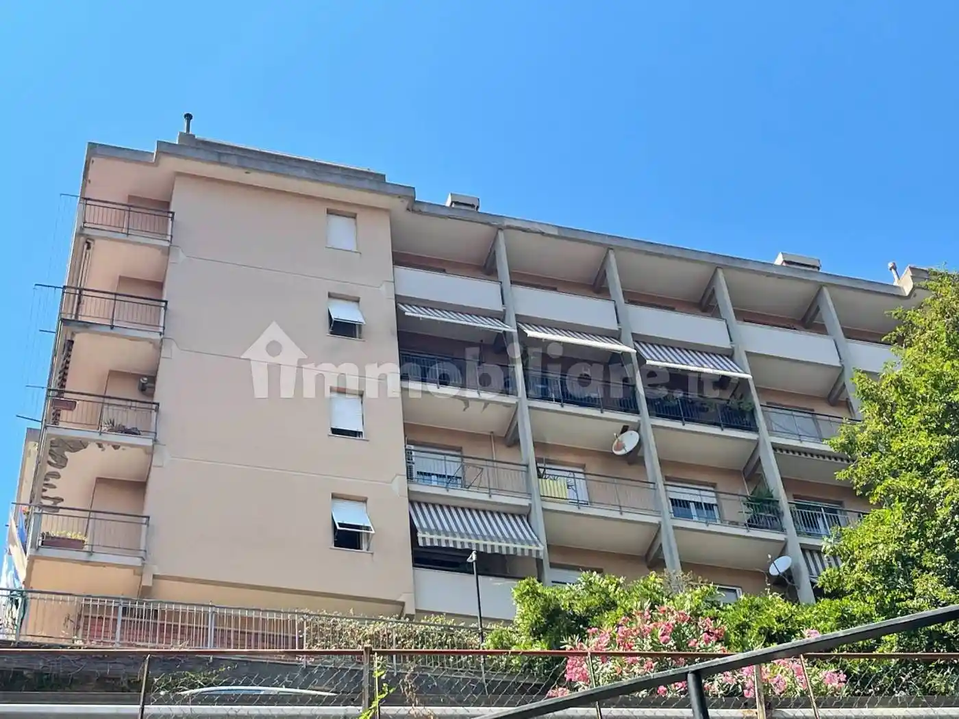 Appartamento in vendita a Genova