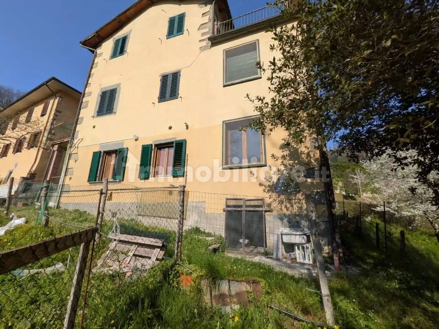 Casa indipendente in vendita a Bagni di Lucca