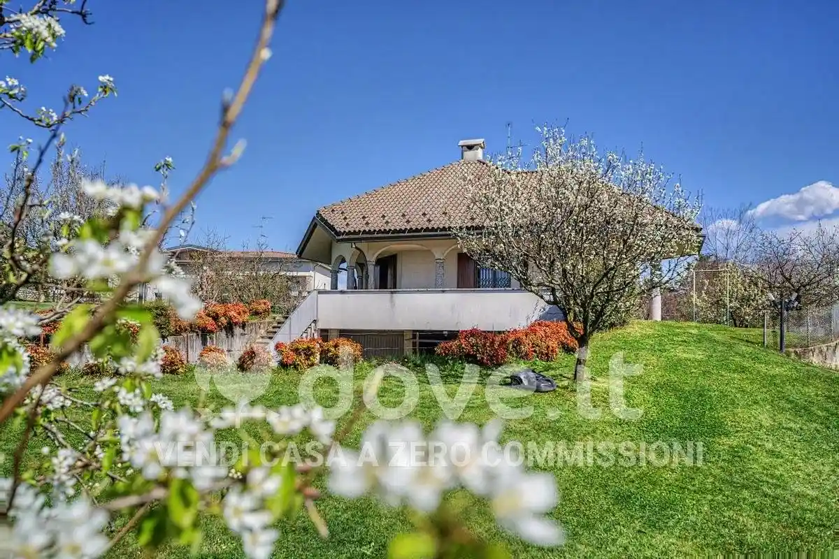 Villa in vendita a Cantù