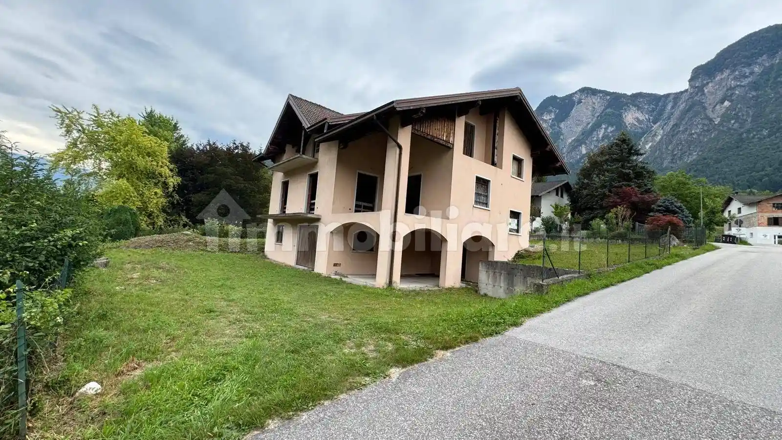 Villa in vendita a Roncegno Terme