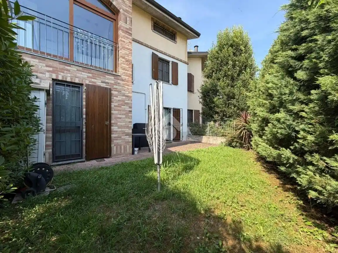 Villetta a schiera in vendita a Rivolta d'Adda