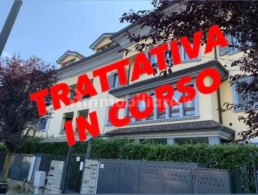 Appartamento in vendita a Senago