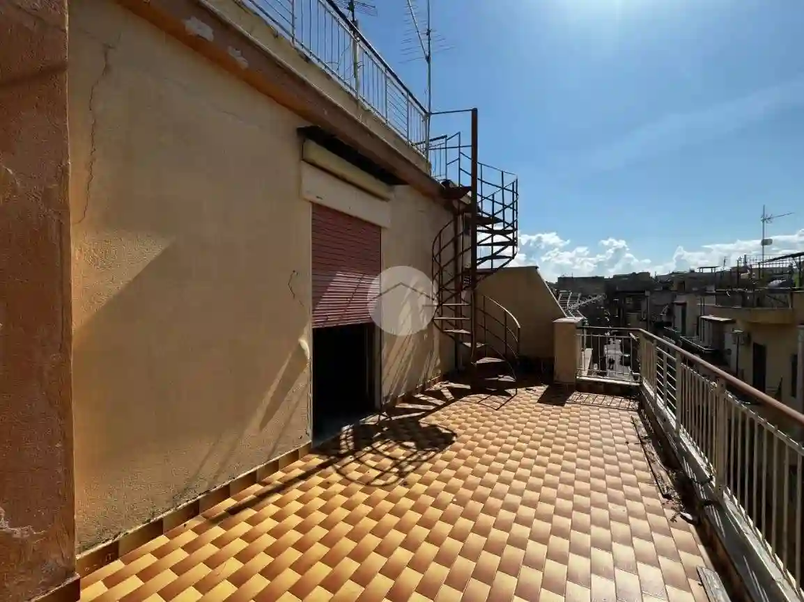 Palazzo - Edificio - foto 2