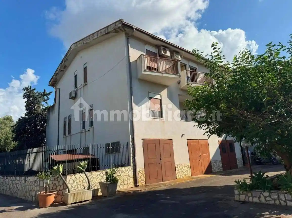 Appartamento in vendita a Carini