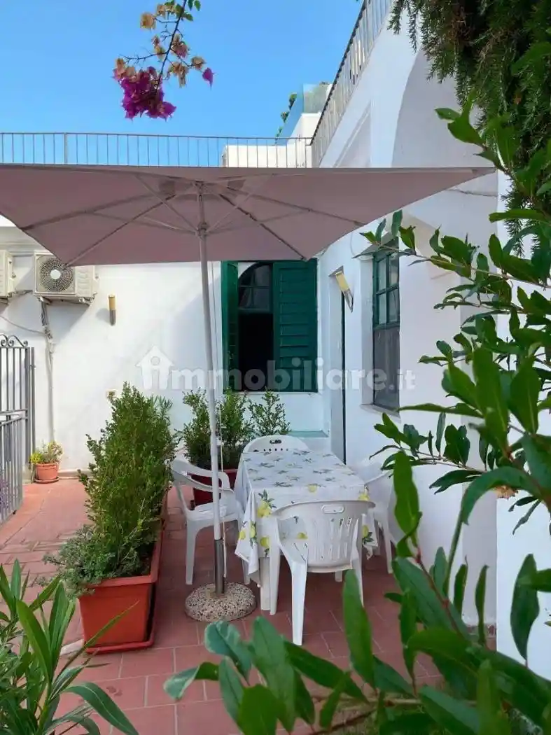 Appartamento in vendita a Capri