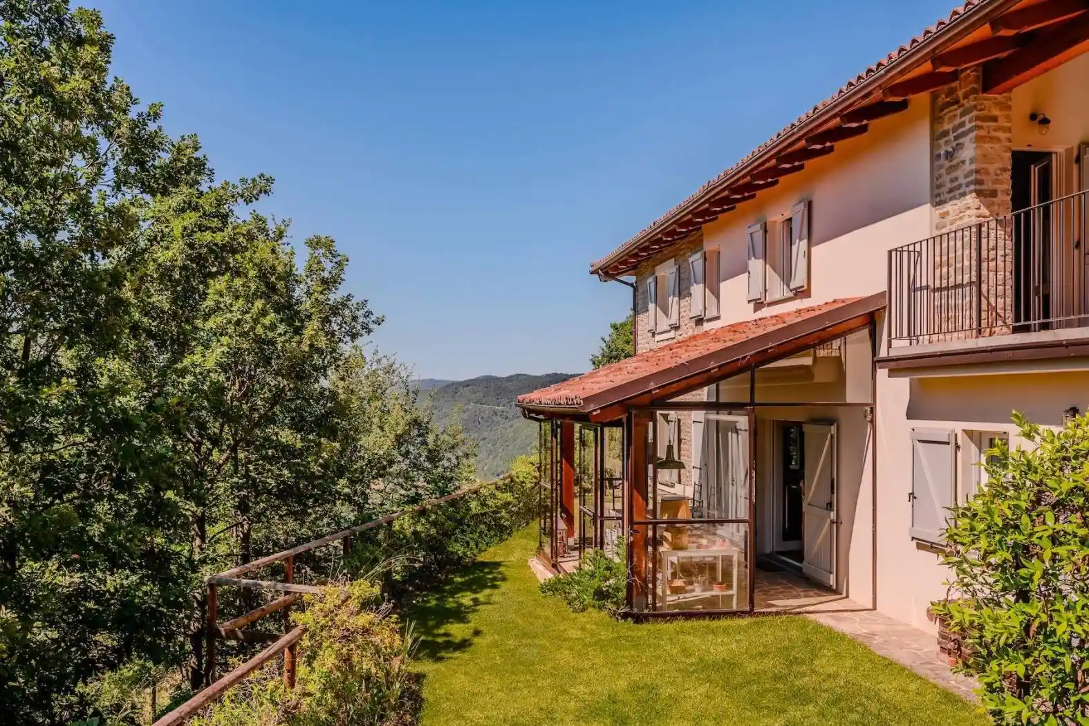 Rustico - Casale in vendita a Cossano Belbo