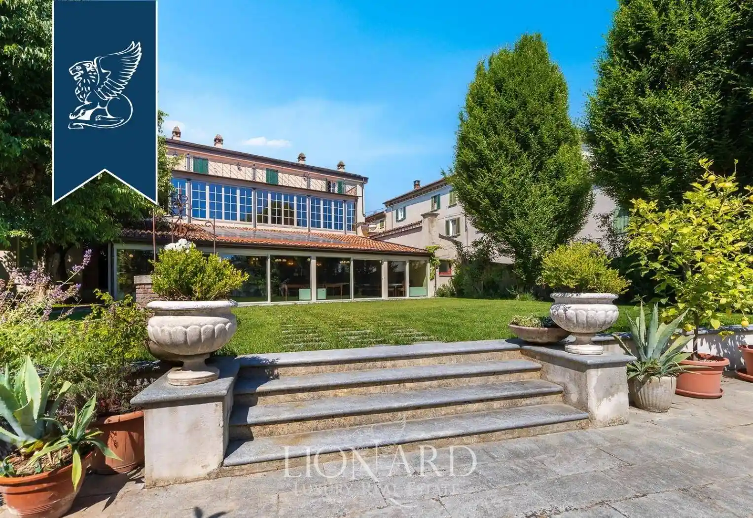 Villa in vendita a Volpedo