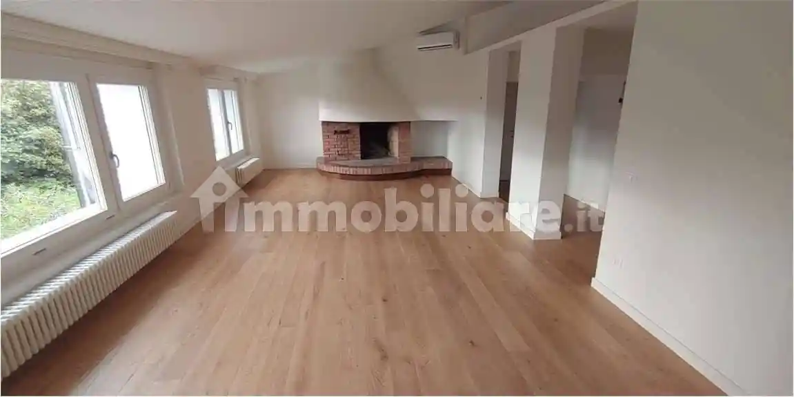 Villa in vendita a Pordenone