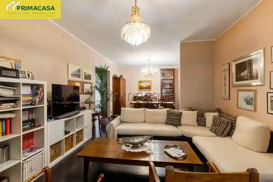 Villa in vendita a Carpi
