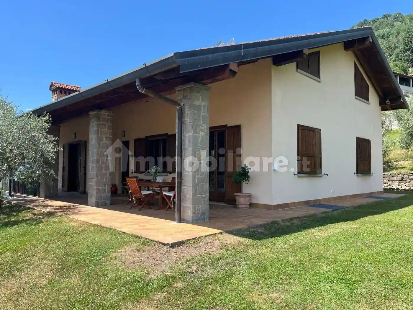 Villa - foto 2