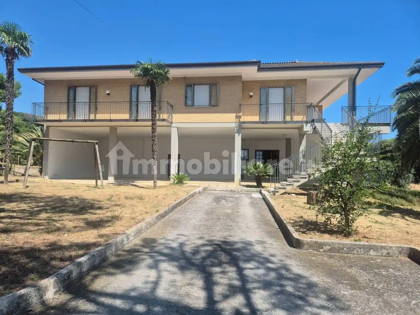 Villa in vendita a Fermo