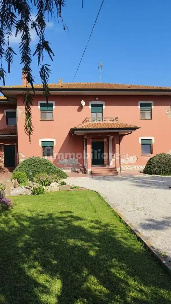 Villa in vendita a Sermoneta