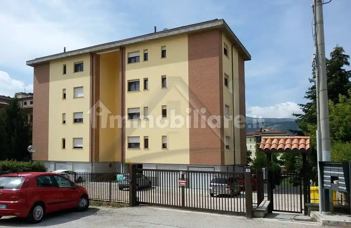 Appartamento in affitto a L'Aquila
