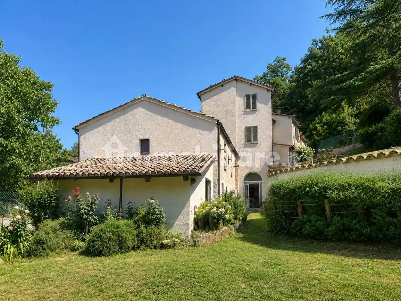 Rustico - Casale in vendita a Sefro