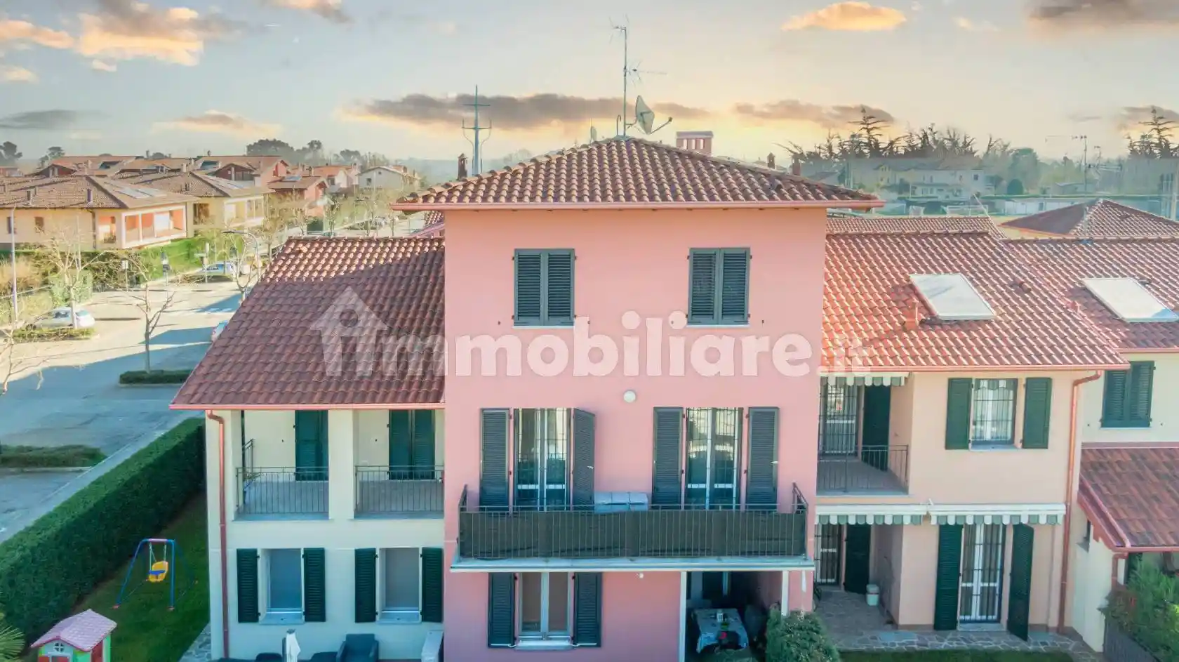 Appartamento in vendita a Vaprio d'Adda