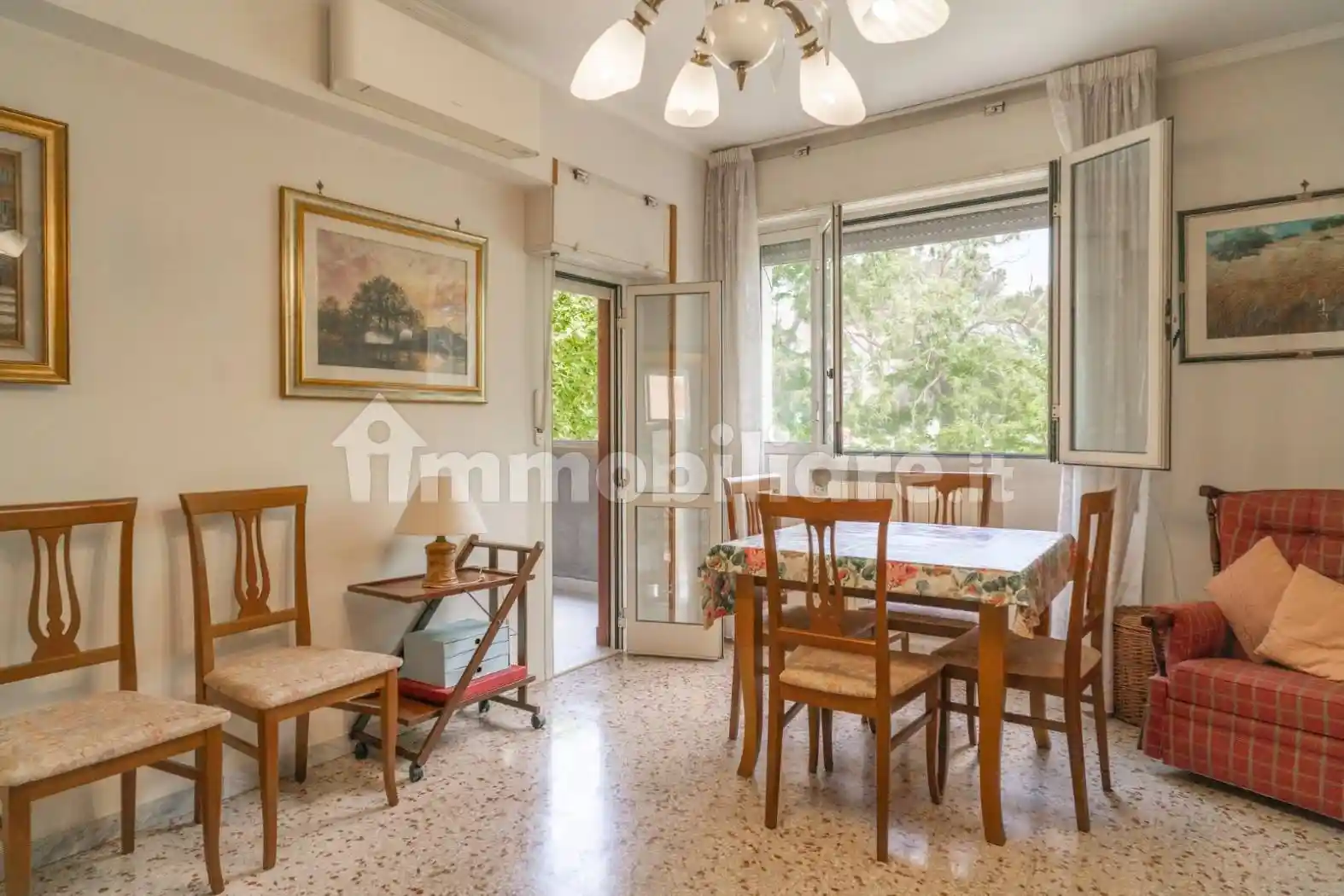 Appartamento in vendita a Roma