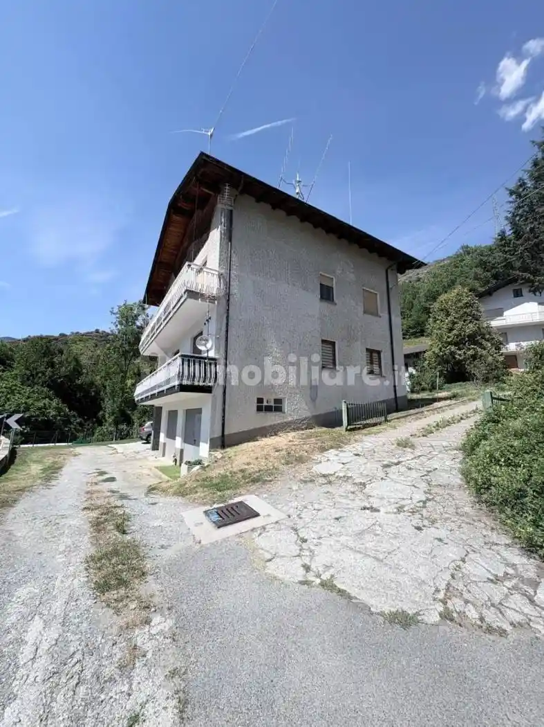 Appartamento in vendita a Montjovet