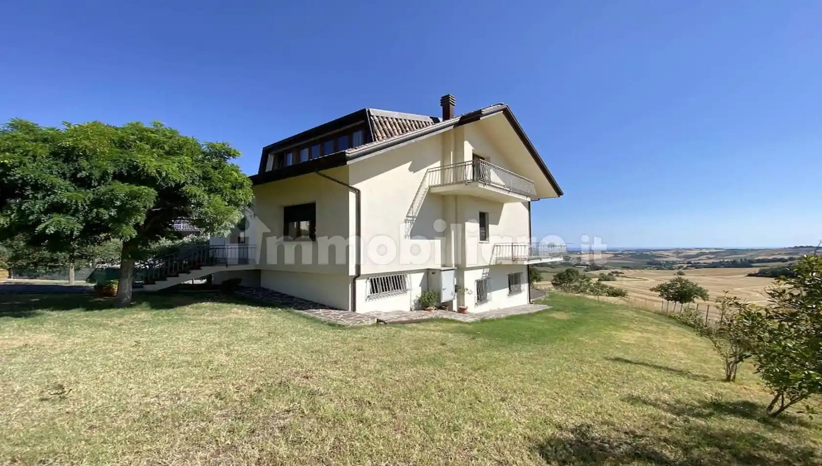 Villa in vendita a Montescudo - Montecolombo