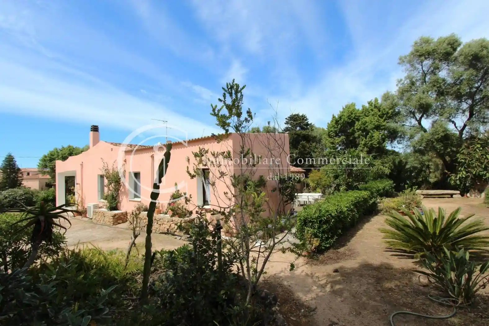 Villa in vendita a Arzachena