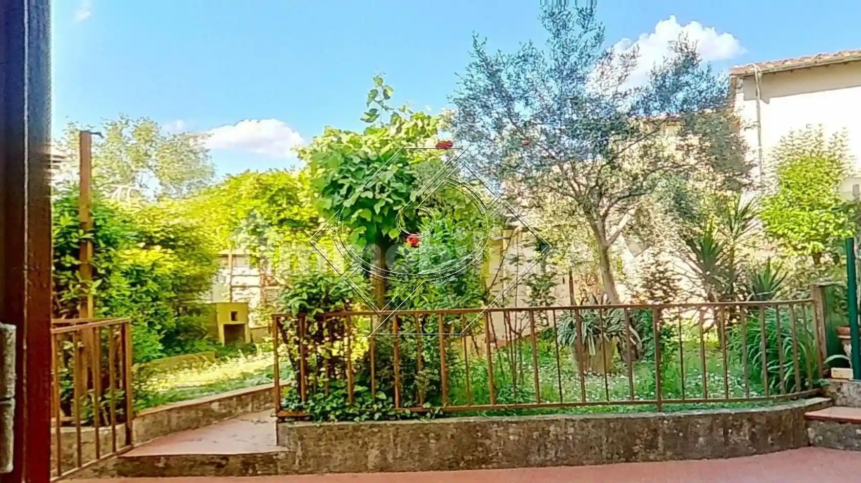 Casa indipendente in vendita a Firenze