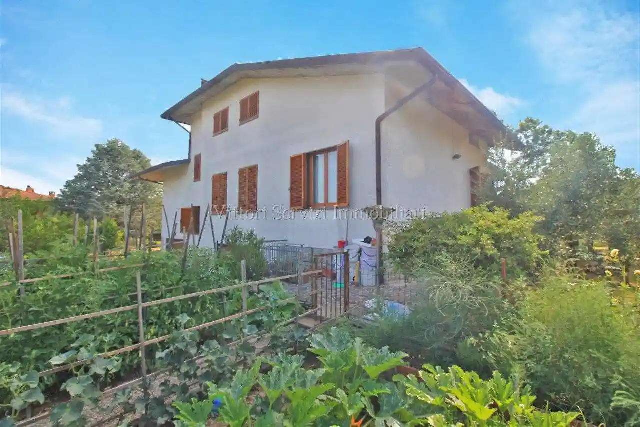 Villa in vendita a Torrita di Siena