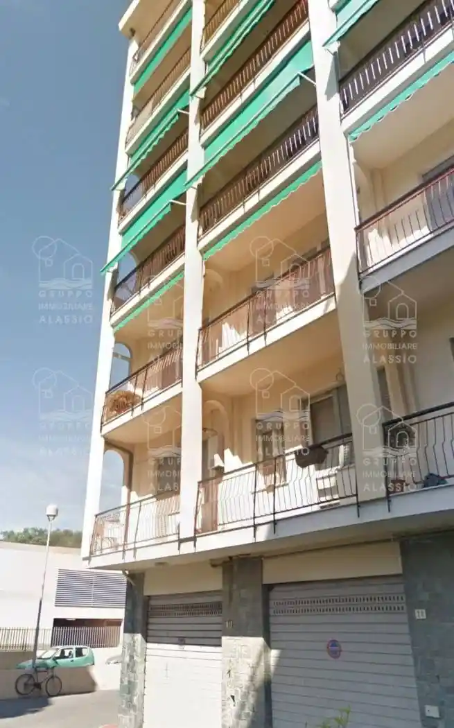 Appartamento in vendita a Albenga