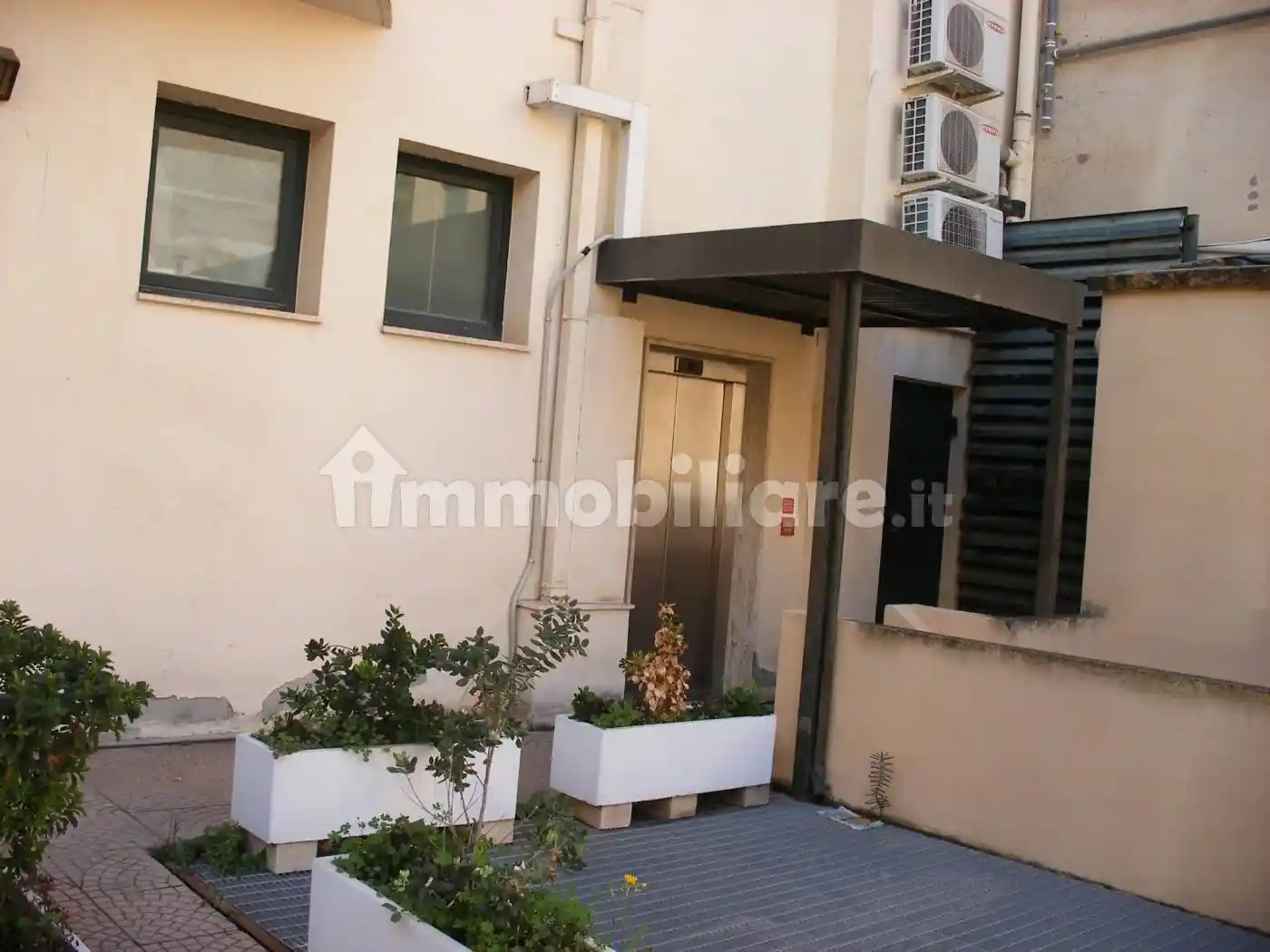 Appartamento in vendita a Cagliari