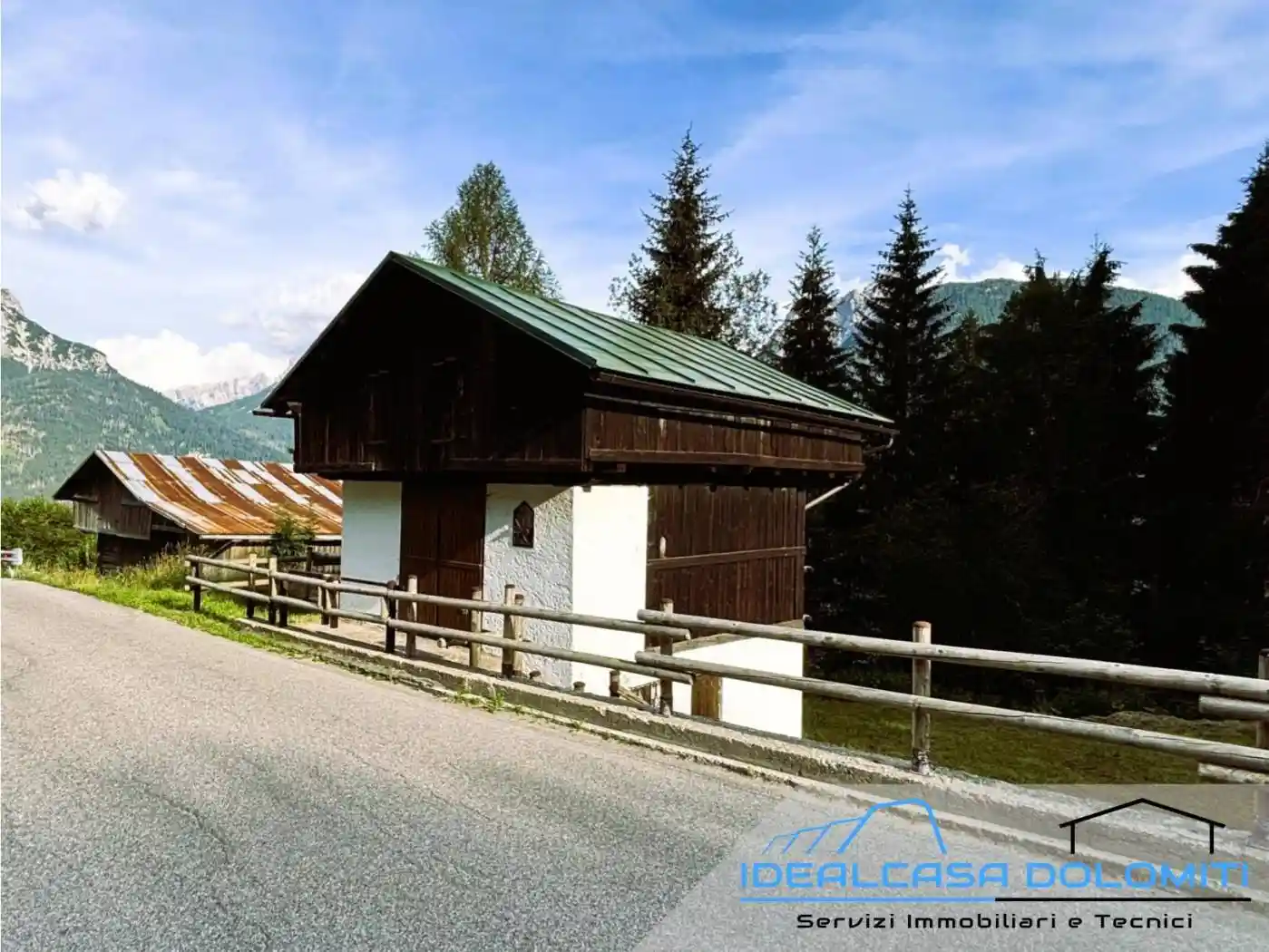 Palazzo - Edificio in vendita a Santo Stefano di Cadore