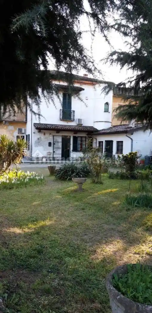 Casa indipendente in vendita a Santa Cristina e Bissone