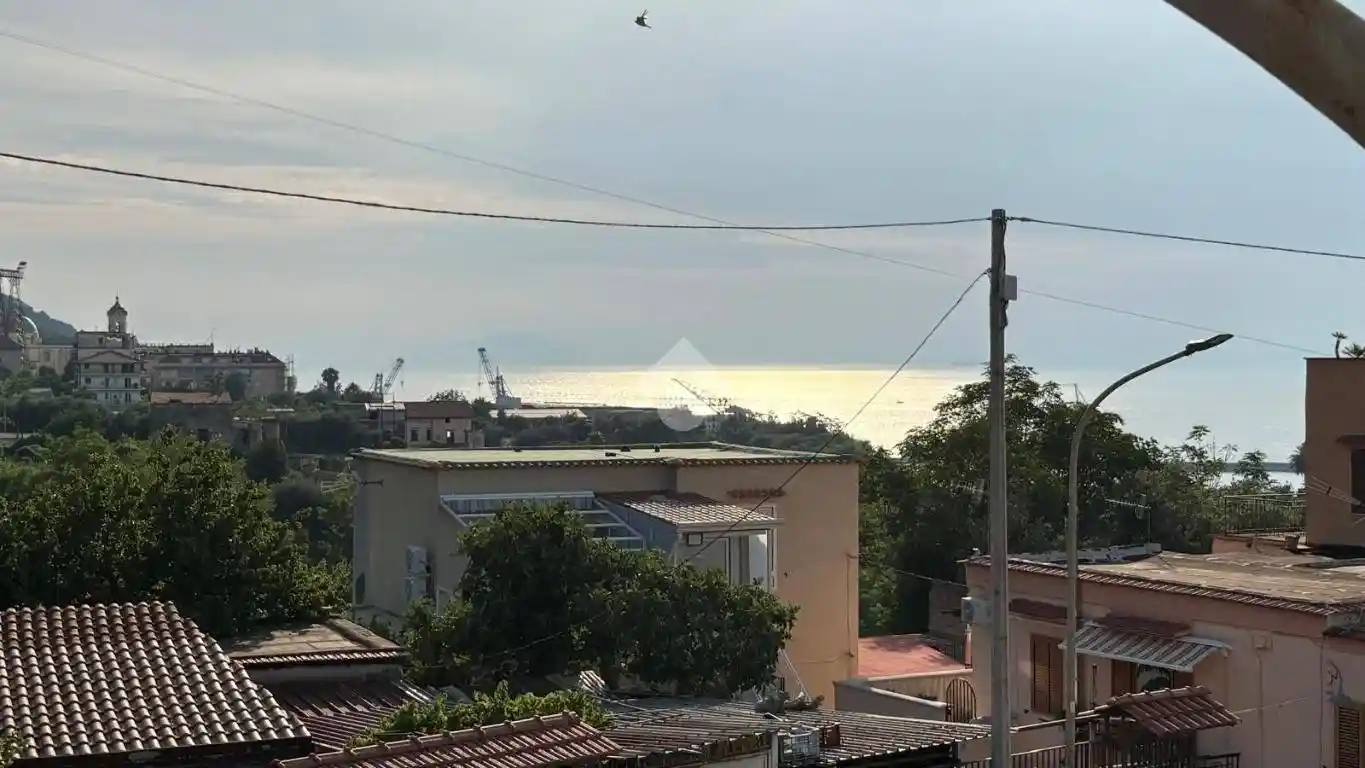 Appartamento in vendita a Castellammare di Stabia
