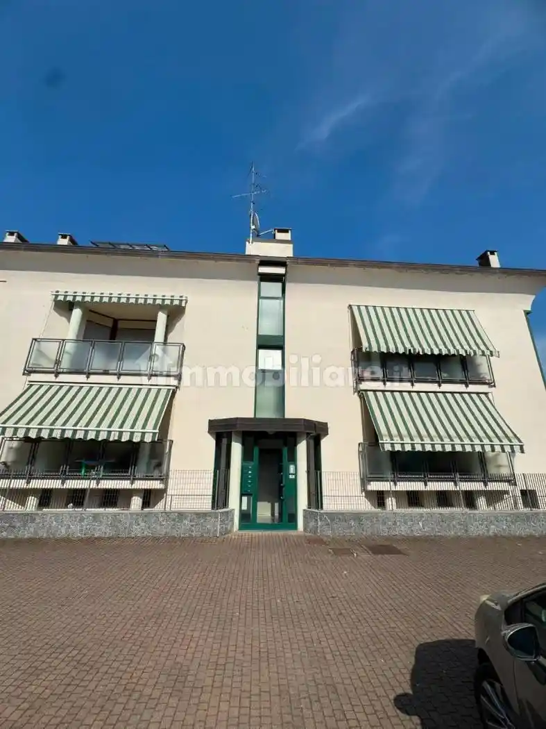 Appartamento in vendita a Novara