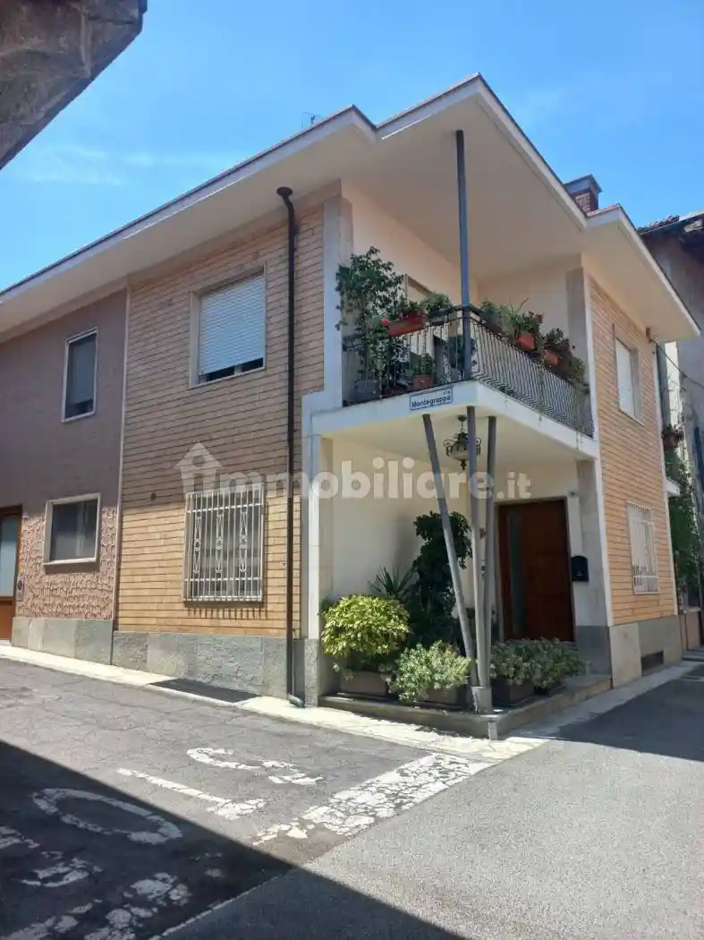 Villa in vendita a Villafranca Piemonte