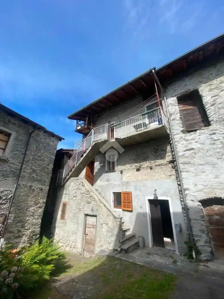 Rustico - Casale in vendita a Cercino