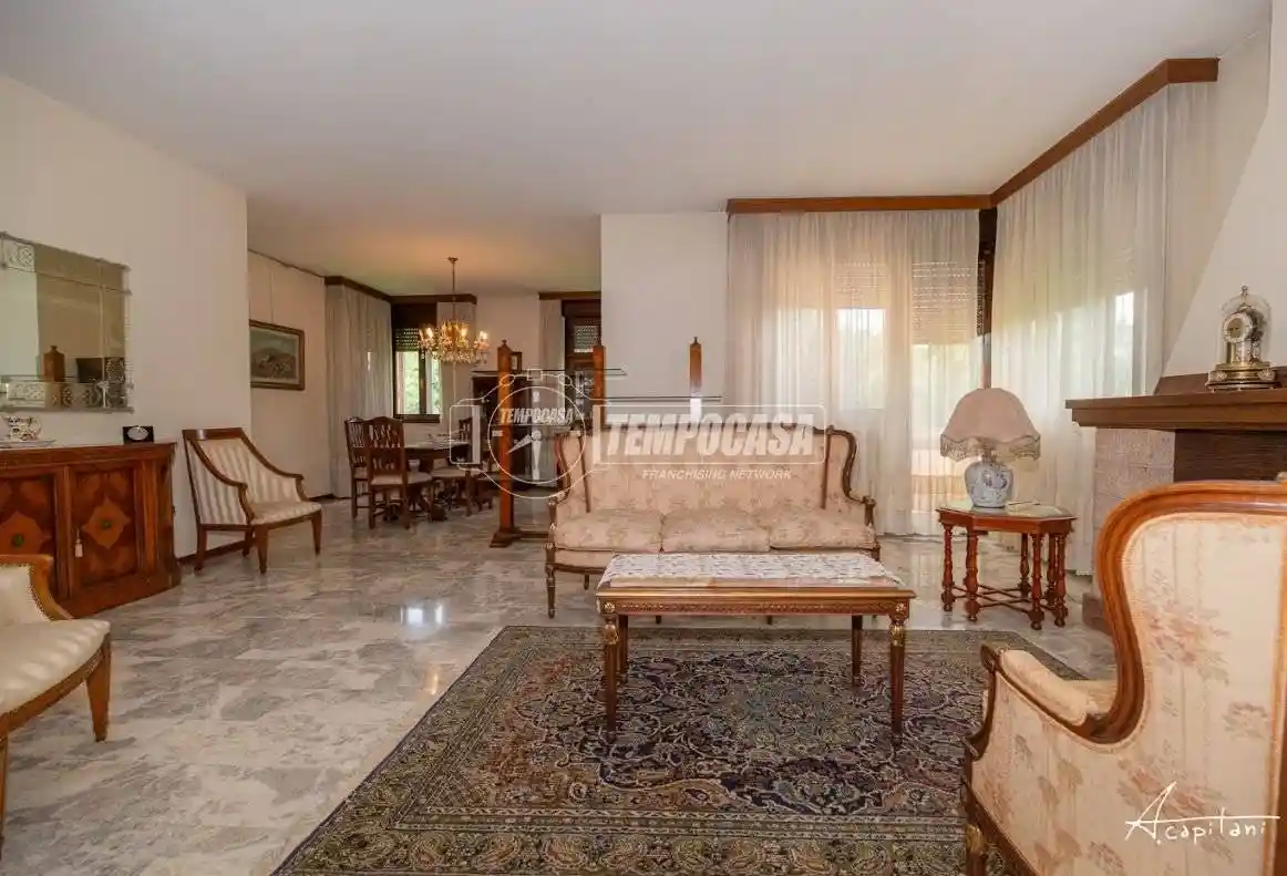 Casa indipendente in vendita a Rovigo