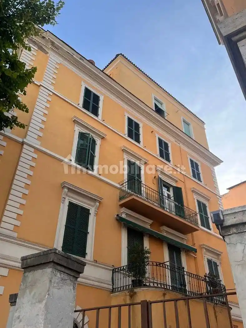 Appartamento in affitto a Terni