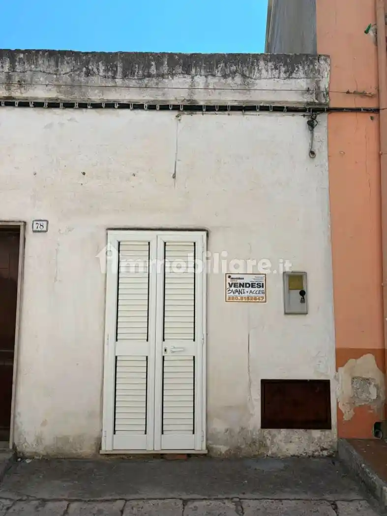 Casa indipendente in vendita a Sava