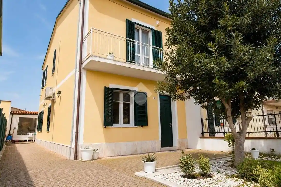 Casa indipendente in vendita a Ravenna