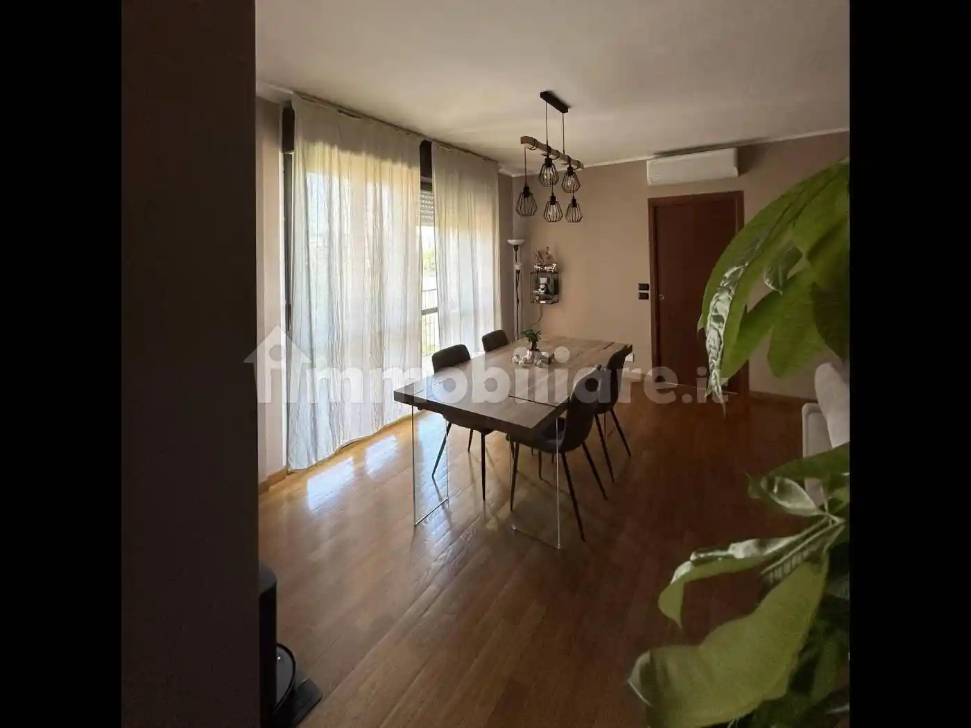 Appartamento in vendita a Voghera