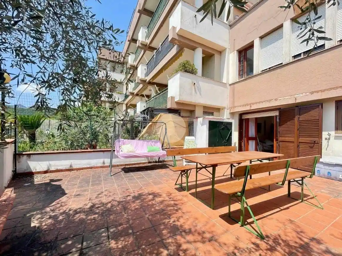 Appartamento in vendita a Santa Marina