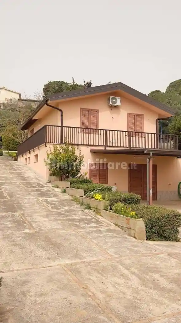 Villa in vendita a Caltagirone