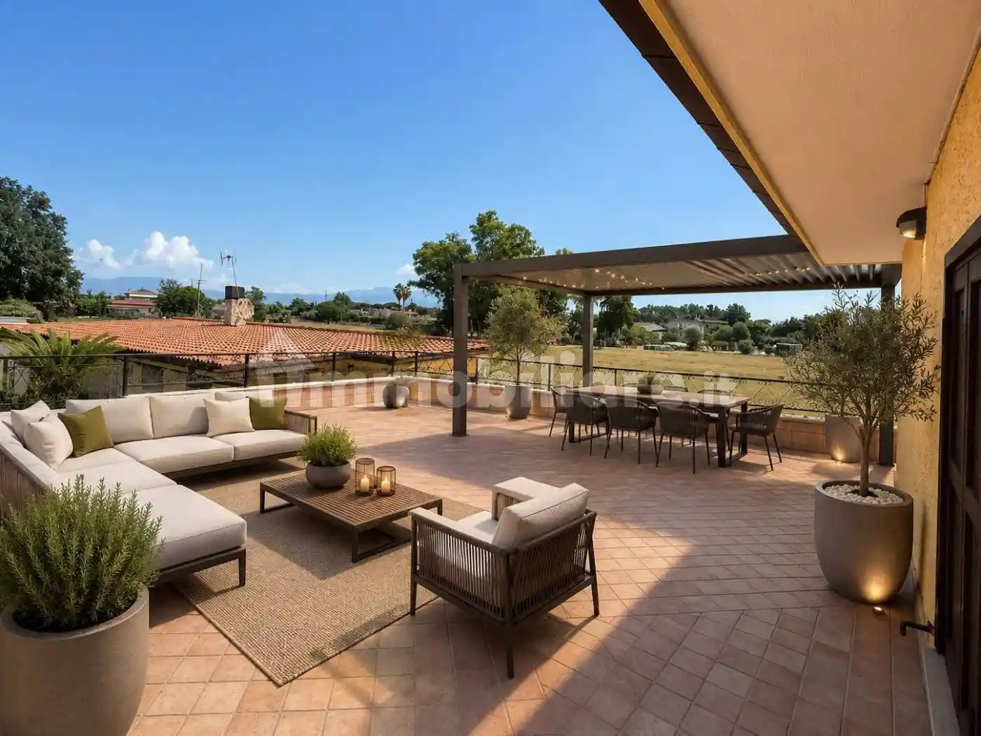 Villa in vendita a Latina