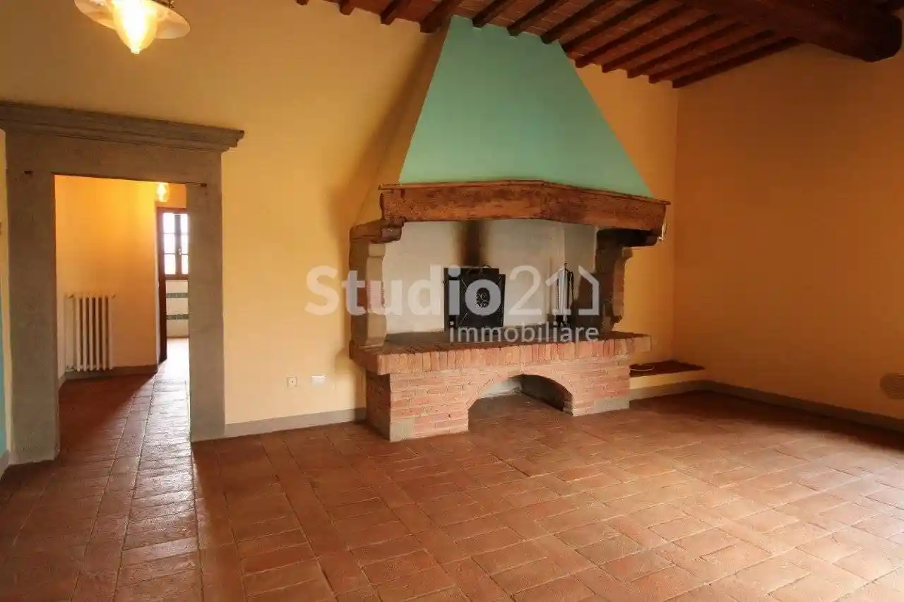 Rustico - Casale in vendita a Reggello
