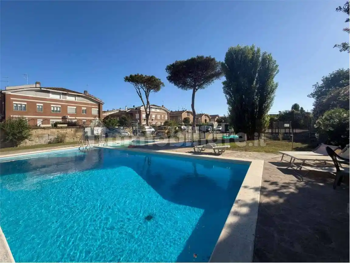 Villetta a schiera in vendita a Roma