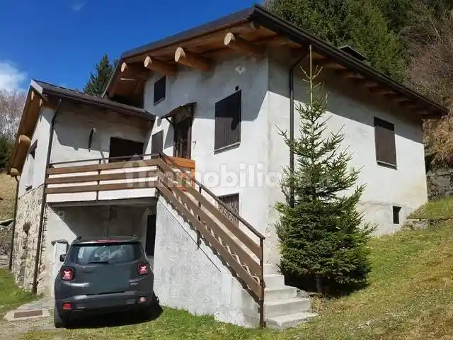 Appartamento in vendita a Piateda