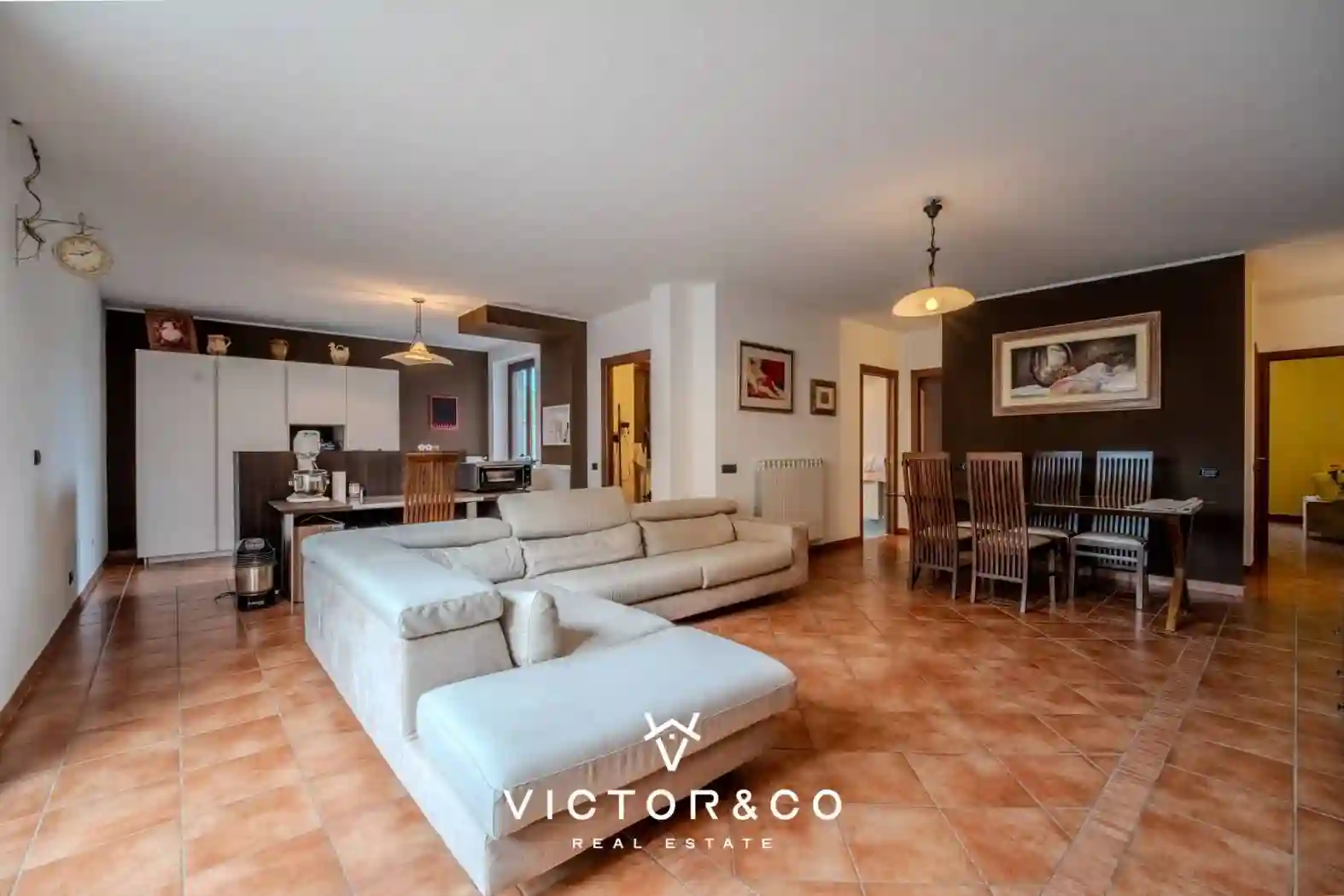 Villa - foto 2