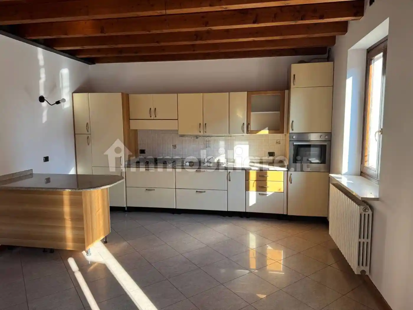 Appartamento in vendita a Verona