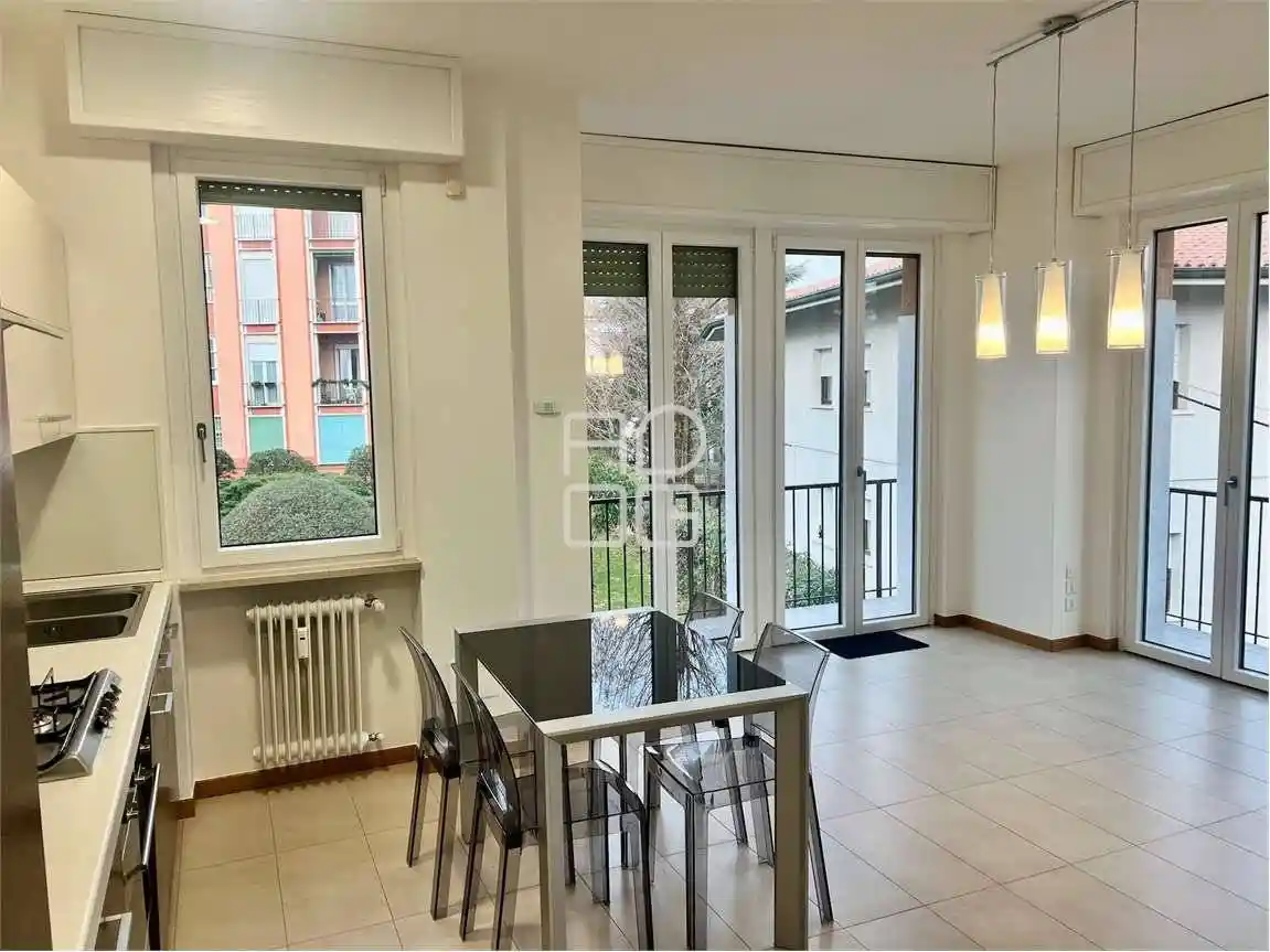 Appartamento in vendita a Desenzano del Garda