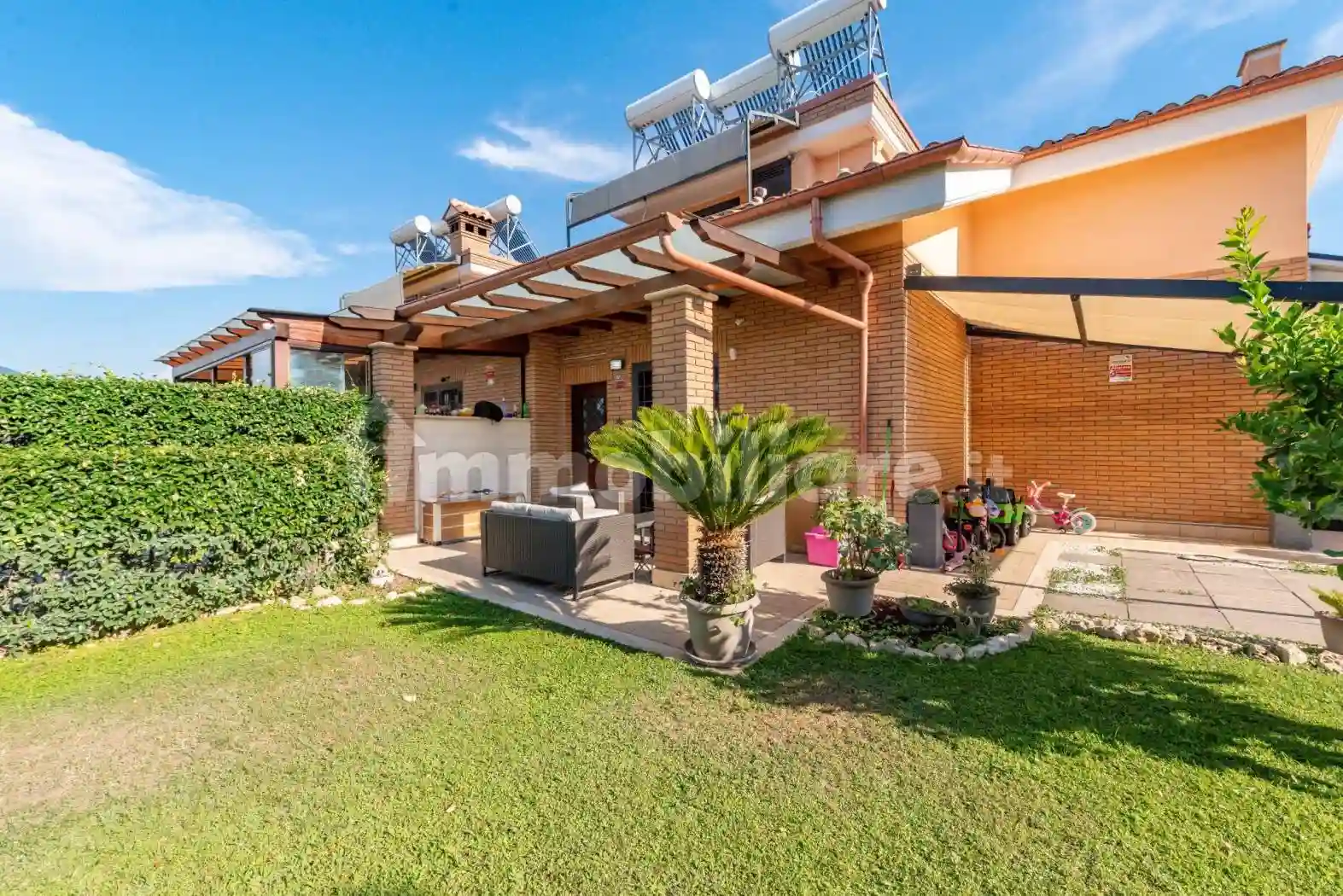 Villa - foto 2