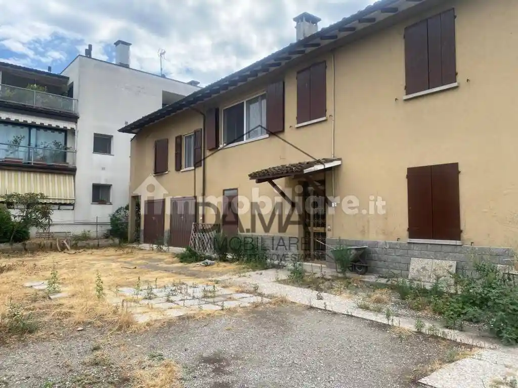 Appartamento in affitto a Parma
