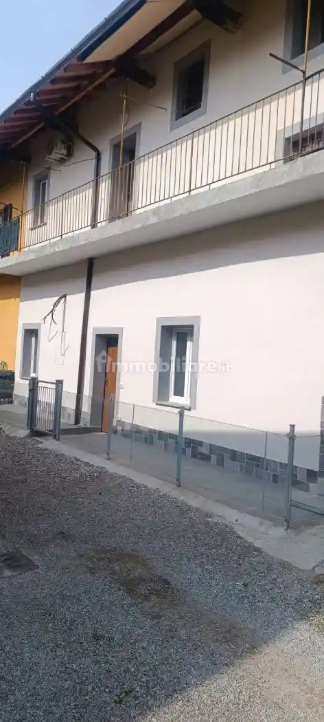 Appartamento in vendita a Marnate